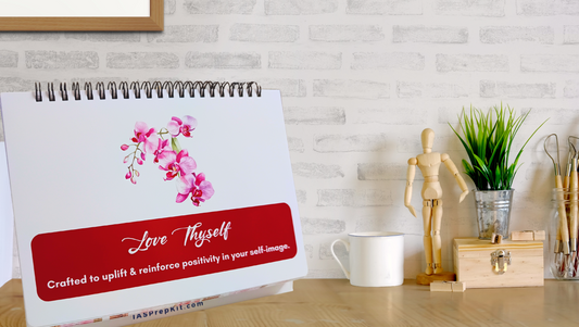 LOVE THYSELF - Daily Affirmation Flip Book for 4 Weeks - Crafted to uplift & reinforce positivity in your self-image - A5 Size - Wiro Binding
